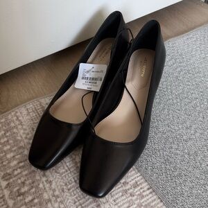 NWT Liz Claiborne Black Block Heels
